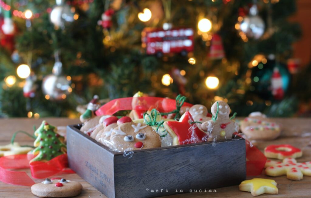 Christmas cookie box
