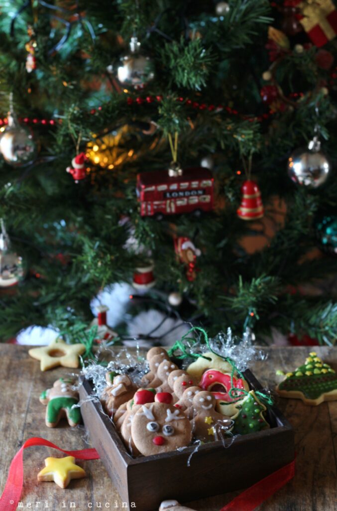 Christmas cookie box