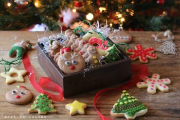 Christmas cookie box