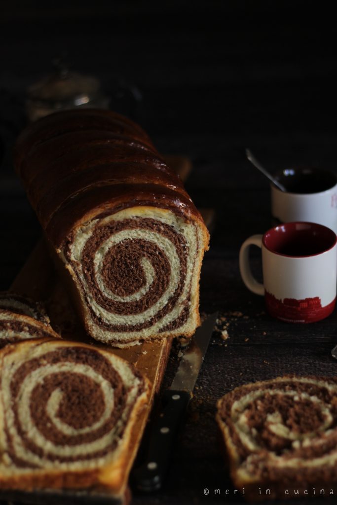 pan brioche bicolore al cioccolato