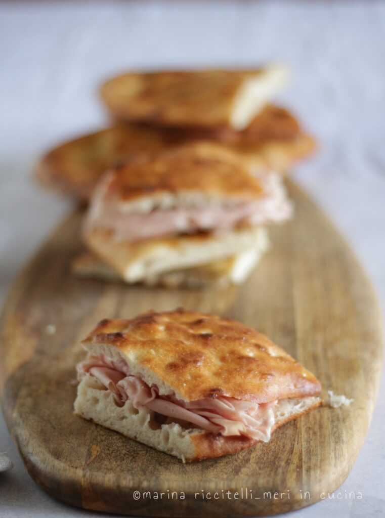 pizza e mortadella