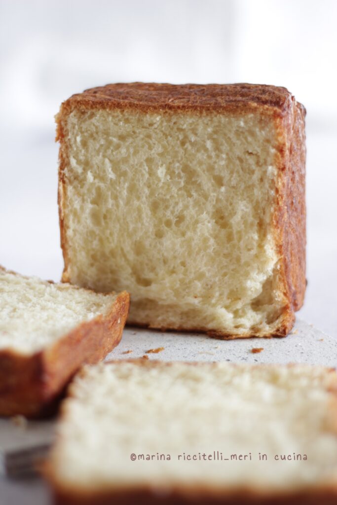 cube croissant